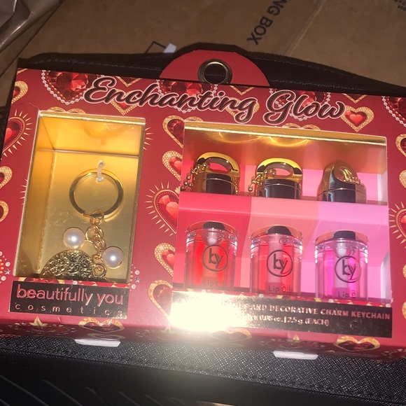 Lip Oil Trio - Pink and Gold For - Picture 3 of 7